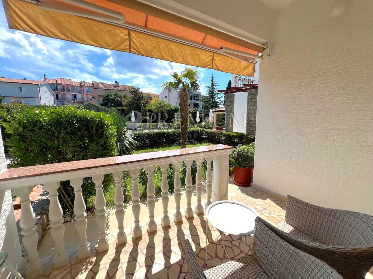 Malinska, stanovanje z vrtom, blizu morja!