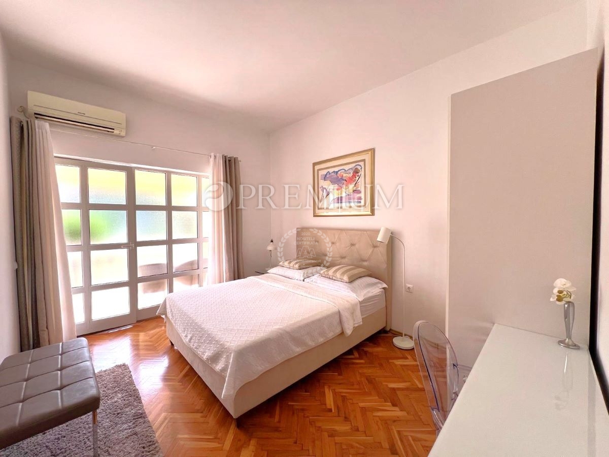 Malinska, stanovanje z vrtom, blizu morja!