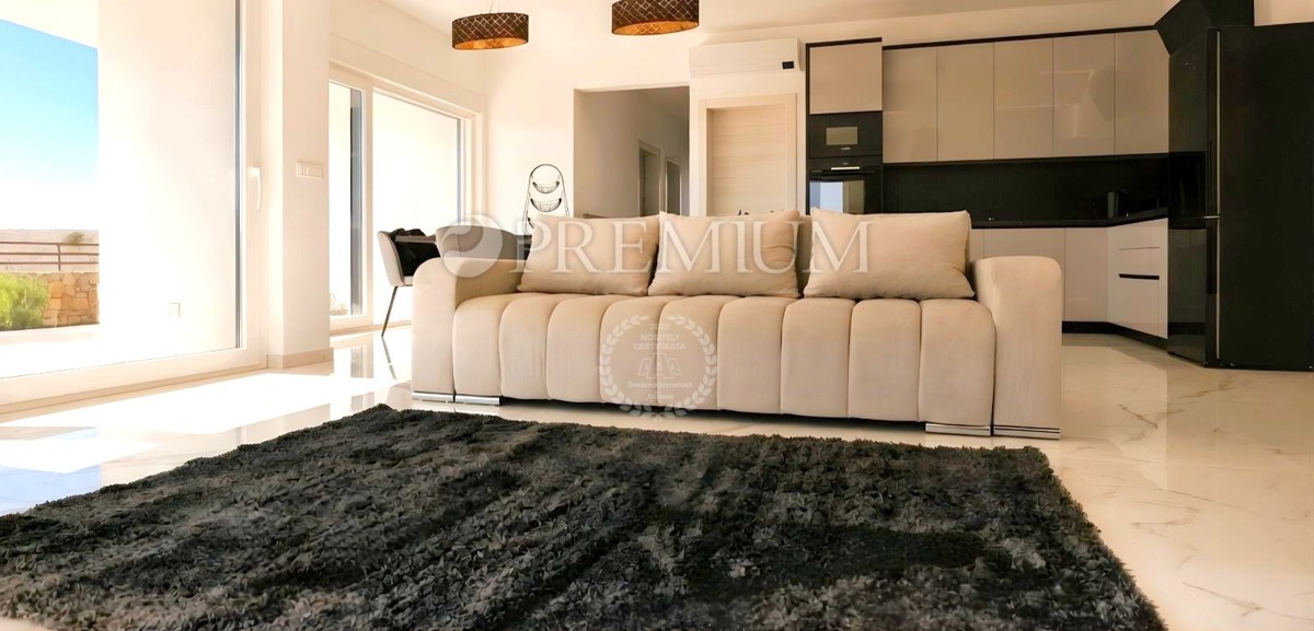 Krk, okolica, moderna novogradnja s panoramskim pogledom na morje!