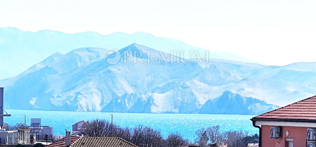 Baška, ožja okolica, hiša z razgledom na morje in bazenom!