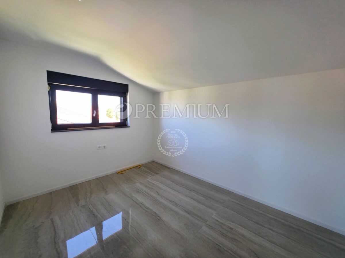 Malinska, apartma v novi stavbi s pogledom na morje!