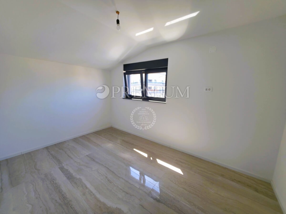 Malinska, apartma v novi stavbi s pogledom na morje!
