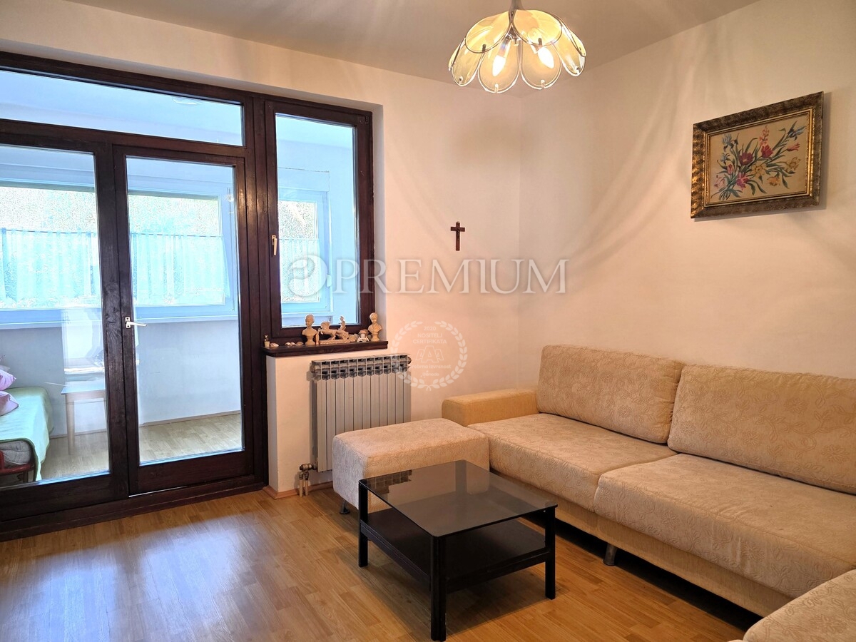 Njivice, stanovanje blizu morja na dobri lokaciji!