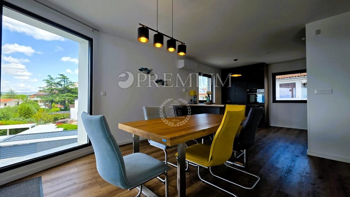 Malinska,  opremljen Penthouse s pogledom na morje!
