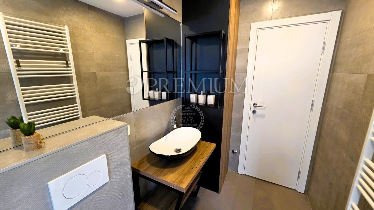 Malinska,  opremljen Penthouse s pogledom na morje!