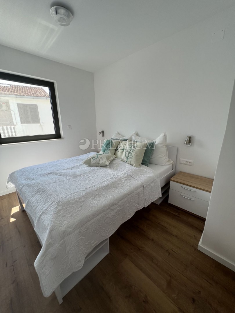 Luksuzno opremljen Penthouse s pogledom na morje!