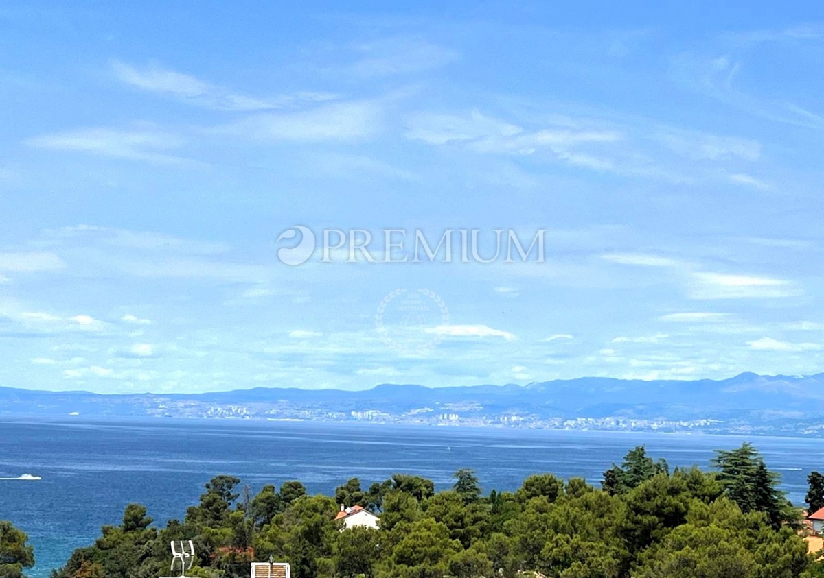 Malinska,  opremljen Penthouse s pogledom na morje!