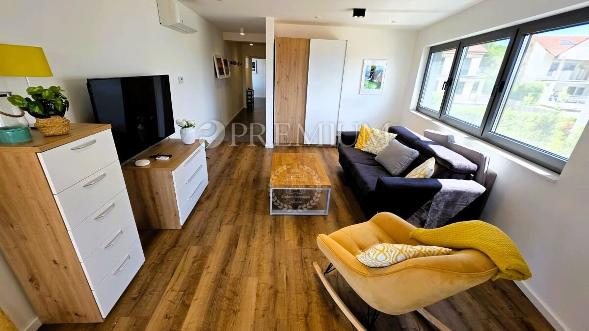 Malinska,  opremljen Penthouse s pogledom na morje!