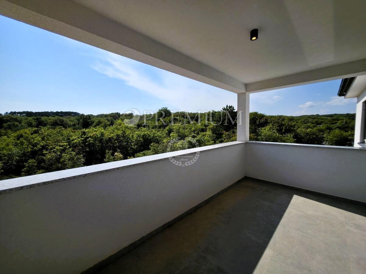 Vrbnik, nova hiša na mirni lokaciji s pogledom na morje