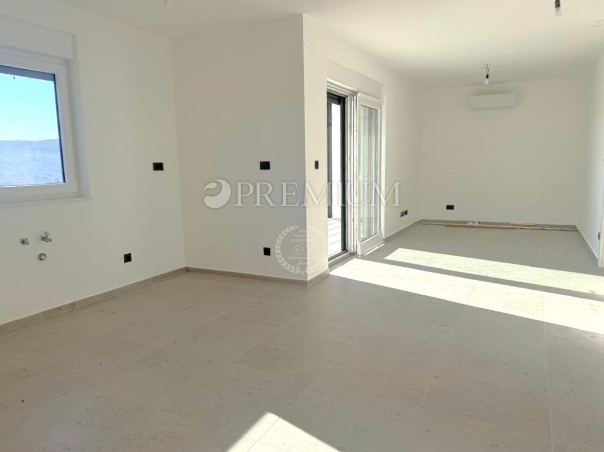 Apartma v Čižićih blizu morja, nov!