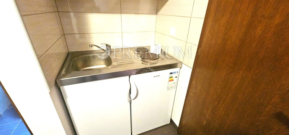 Čižići, pritlični apartma, 450 m od plaže!