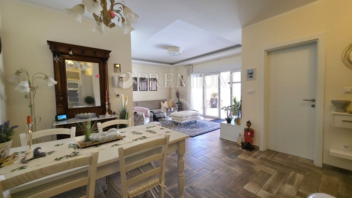 Soline, apartma, le 100 metrov od morja!