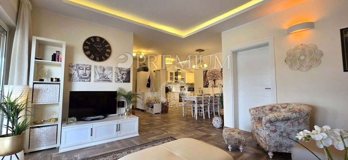 Soline, apartma, le 100 metrov od morja!