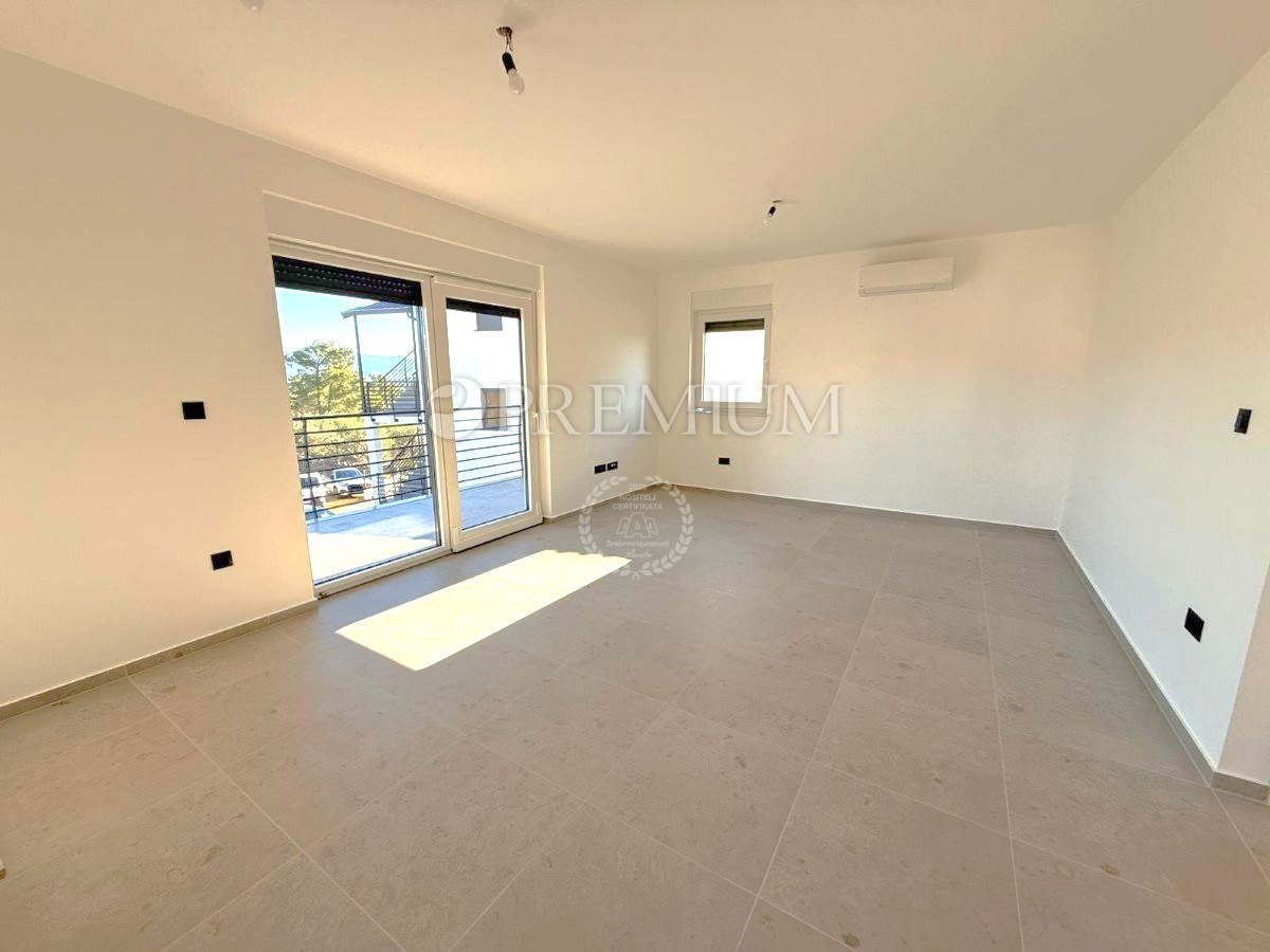 Čižići, apartma v novo zgrajeni stavbi!