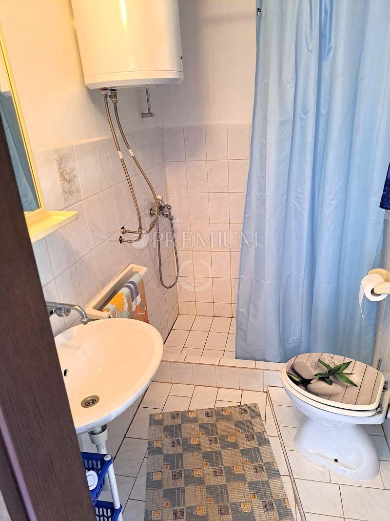 Hiša v okolici Krka s projektom prenove!