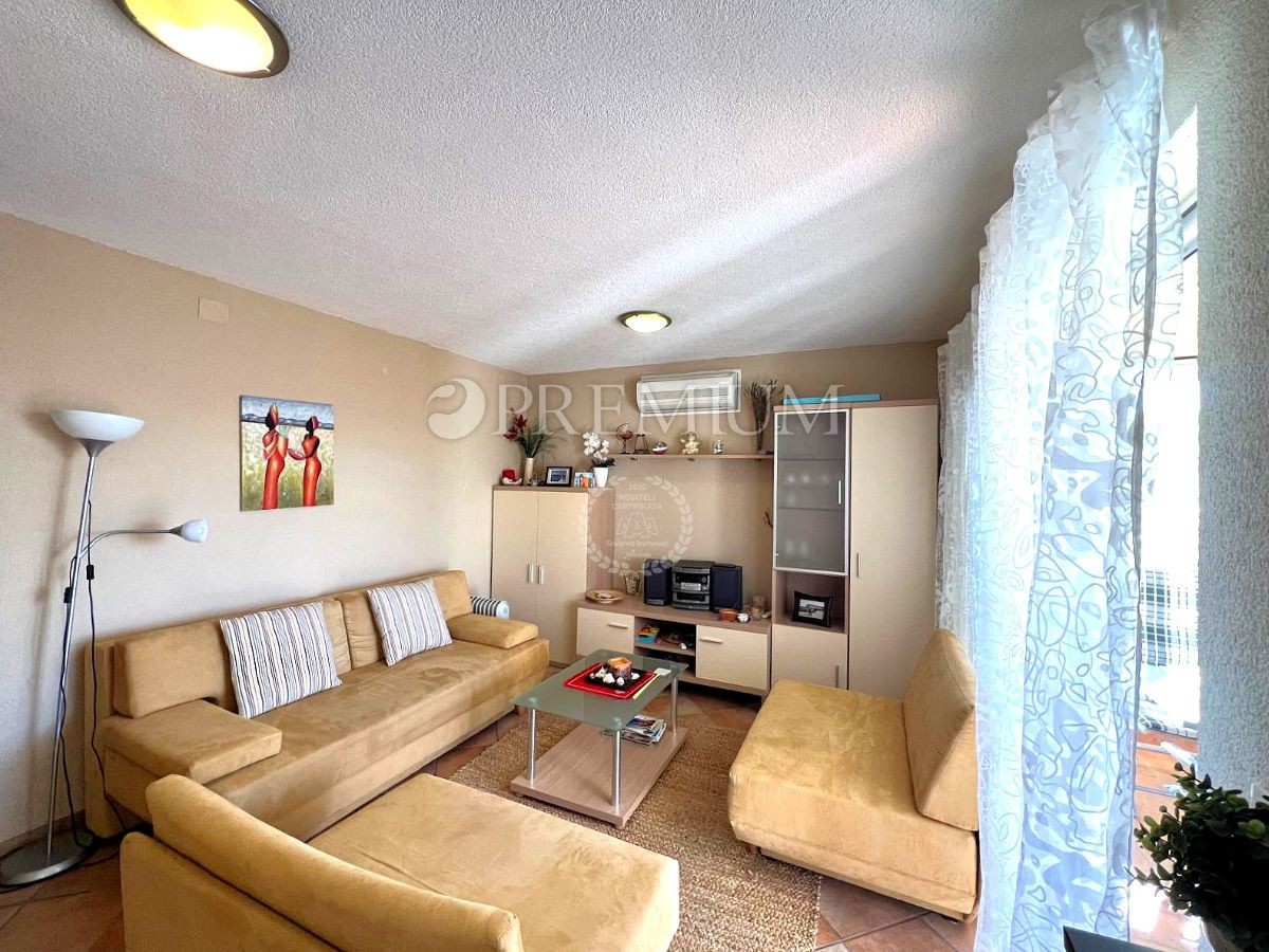 Malinska, apartma s pogledom na morje naprodaj!