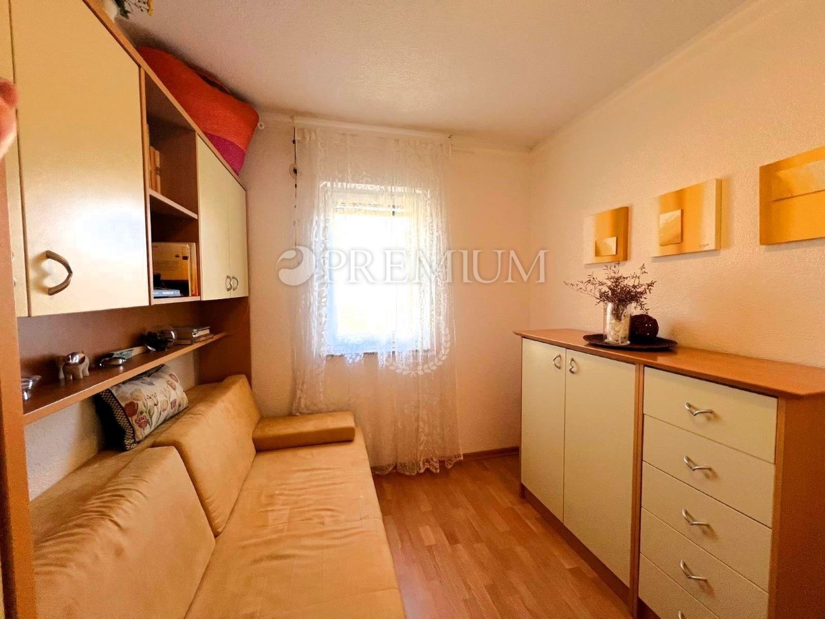 Malinska, apartma s pogledom na morje naprodaj!