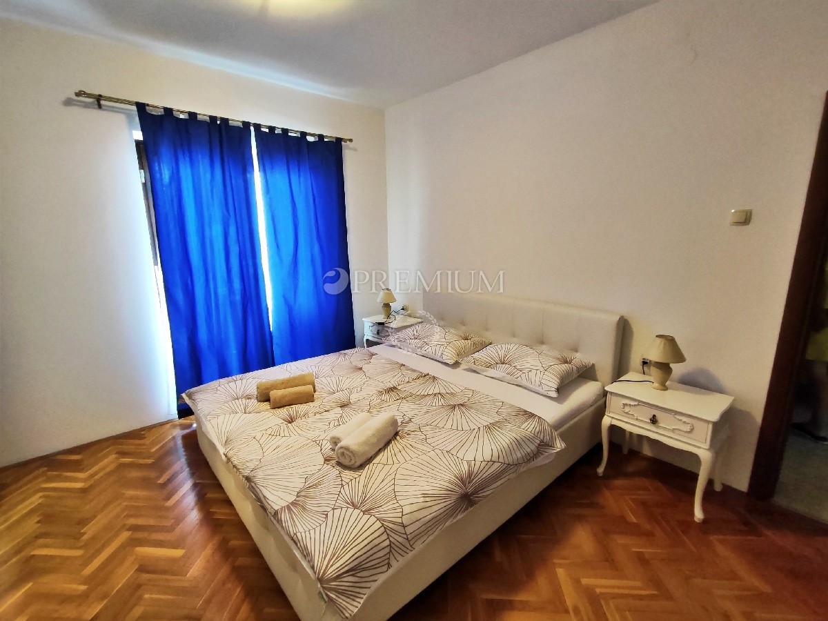 Malinska, prodamo apartmajsko hišo s 6 stanovanjskimi enotami!