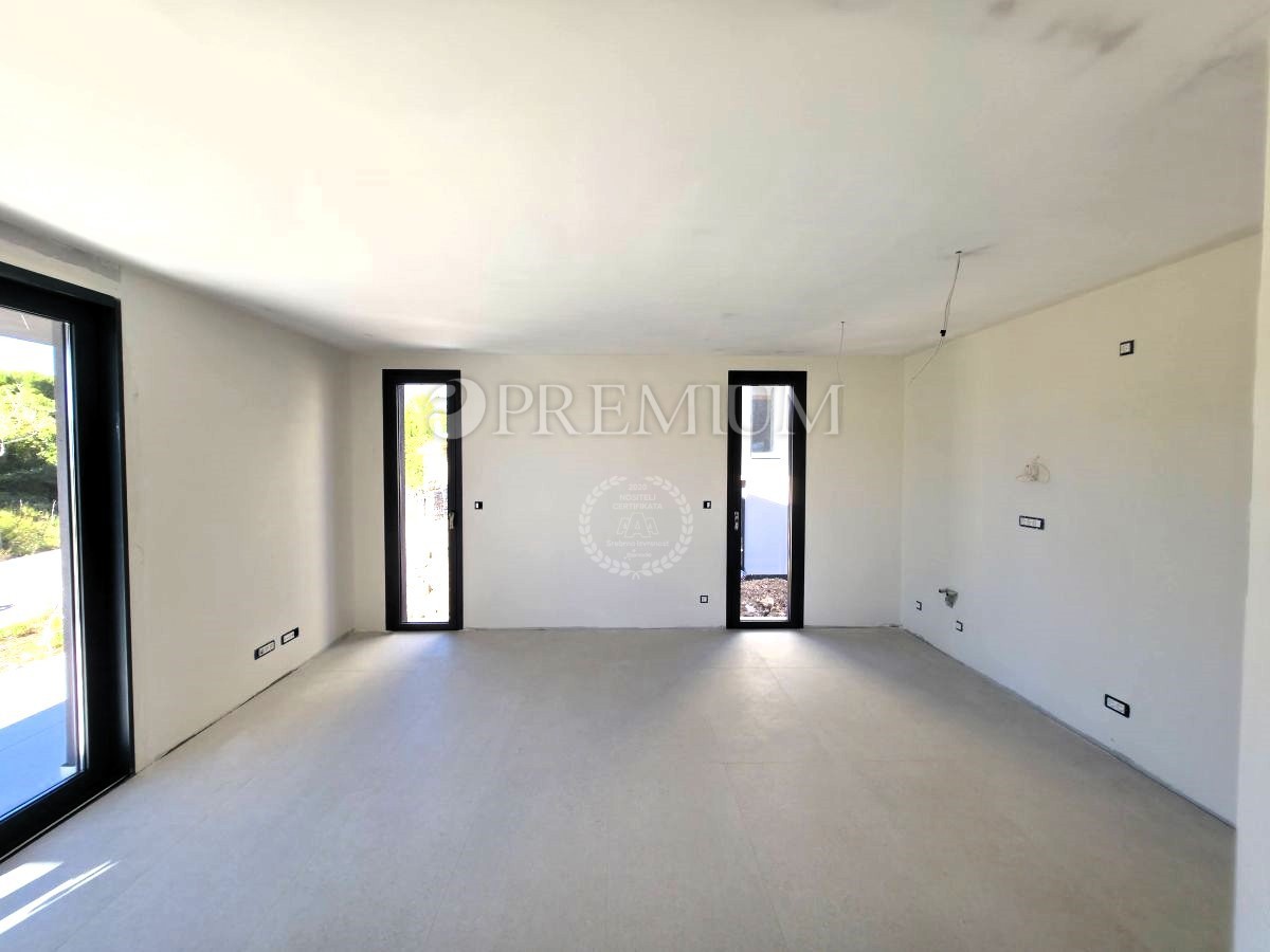 Mesto Krk, prodaja luksuznega novozgrajenega penthousea!