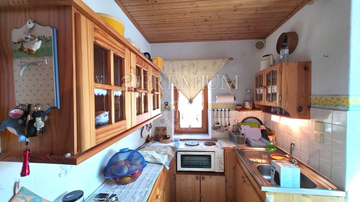 Baška, Draga Bašćanska, dve hiši z razgledom na morje!