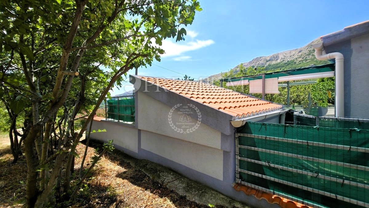 Baška, Draga Bašćanska, dve hiši z razgledom na morje!