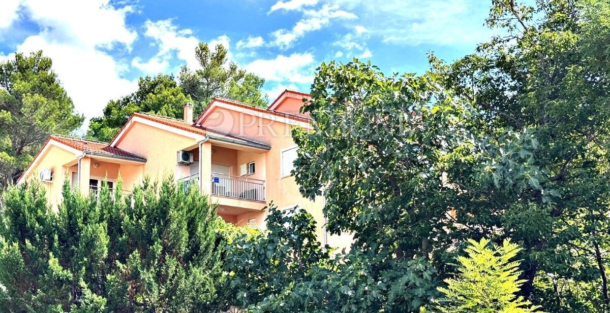 Zaliv Soline – Prva vrsta ob morju, dvosobno stanovanje z razgledom na morje!