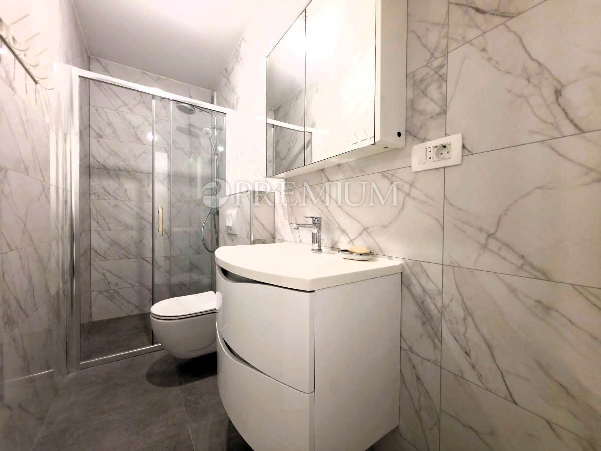 Malinska, opremljena hiša z ogrevanim bazenom!