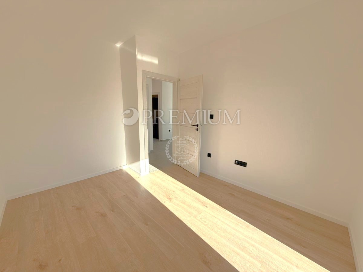 Čižići, novogradnja, apartma v prvem nadstropju z razgledom!