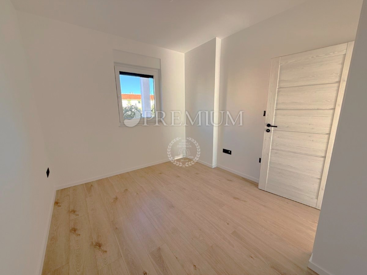 Čižići, novogradnja, apartma v prvem nadstropju z razgledom!