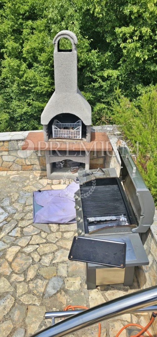 Krk, Pinezići, pritlično stanovanje z razgledom na morje 
