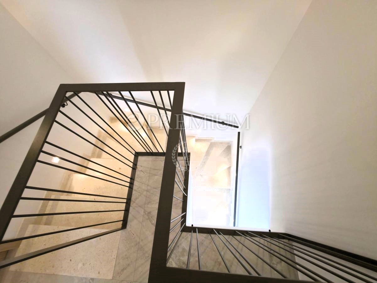 Malinska, nova hiša z modernim dizajnom!