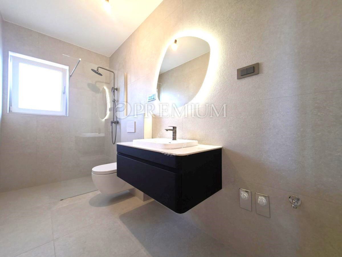 Malinska, nova hiša z modernim dizajnom!