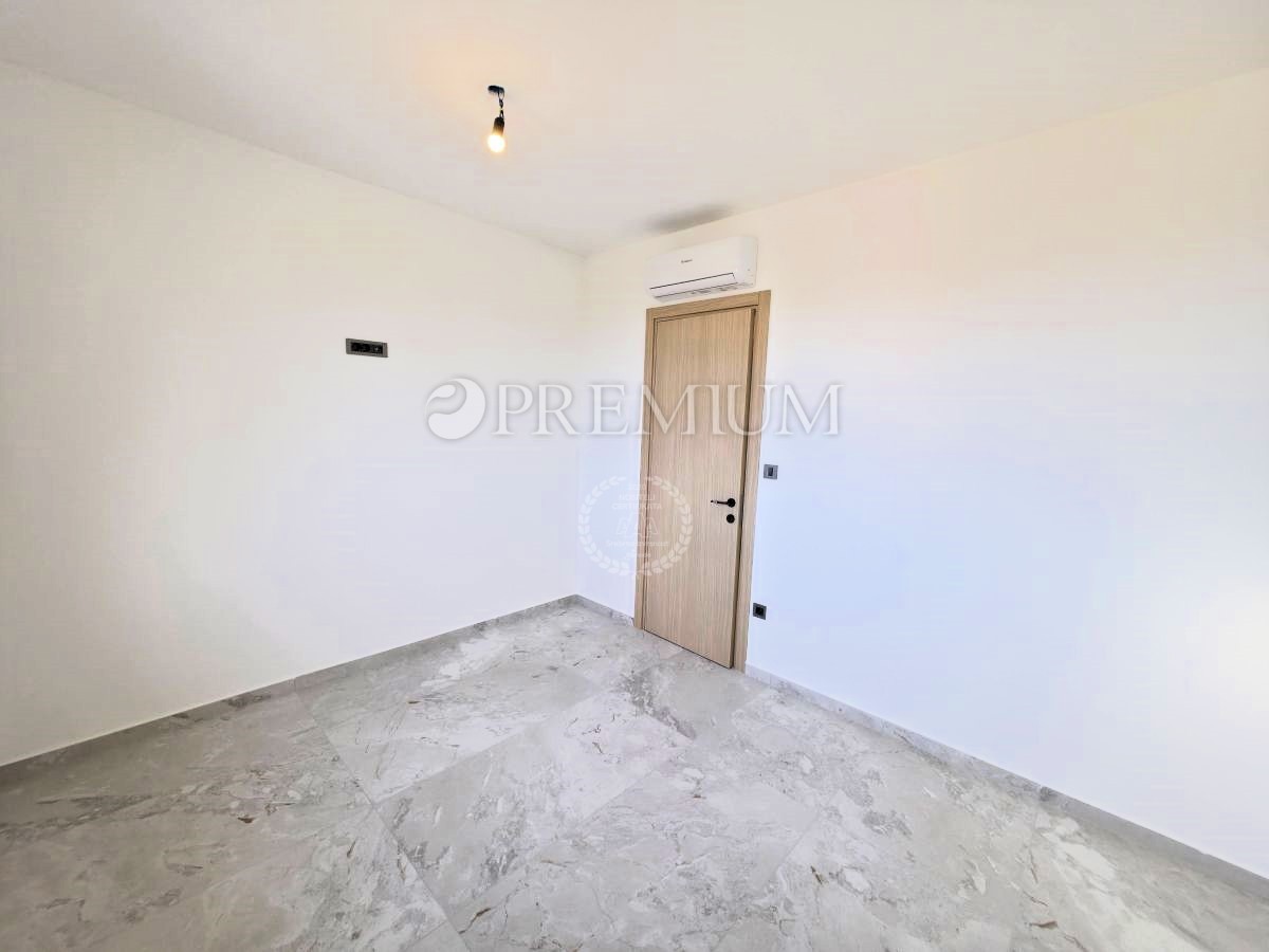 Malinska, nova hiša z modernim dizajnom!