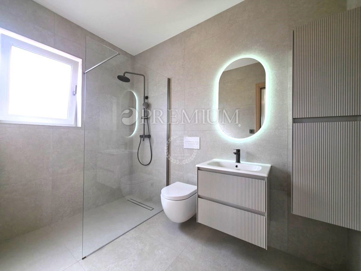 Malinska, nova hiša z modernim dizajnom!