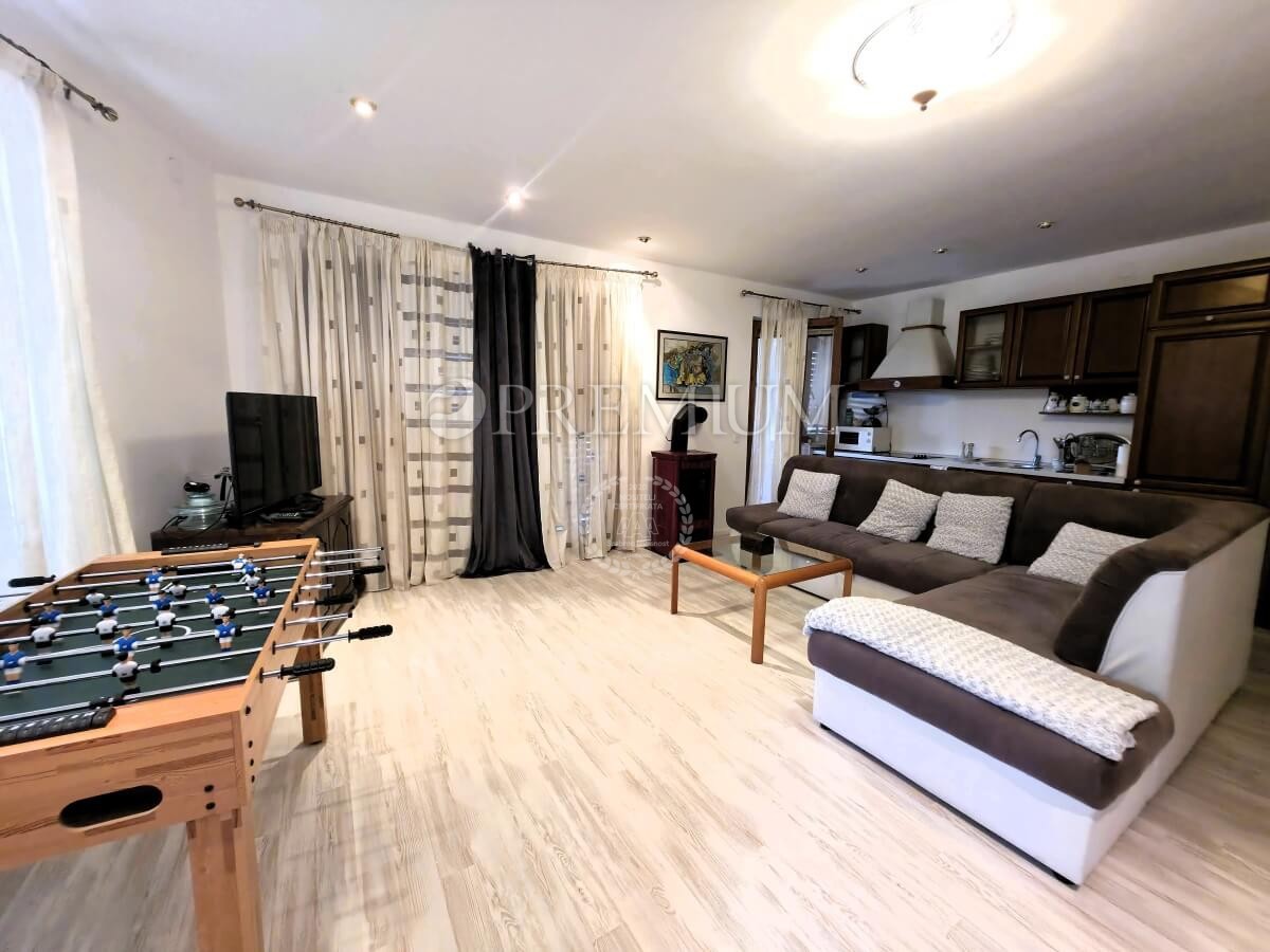 Malinska, opremljeno stanovanje v pritličju!