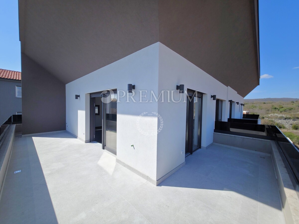 Krk, penthouse s pogledom na morje, novogradnja!