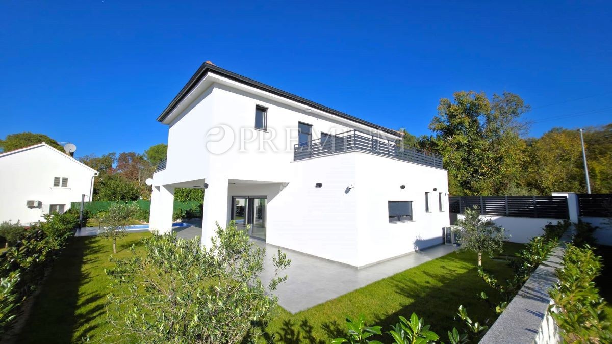 Malinska, nova družinska hiša na mirni lokaciji!