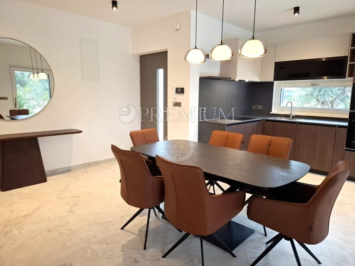 Malinska, moderna hiša vrhunske kakovosti!