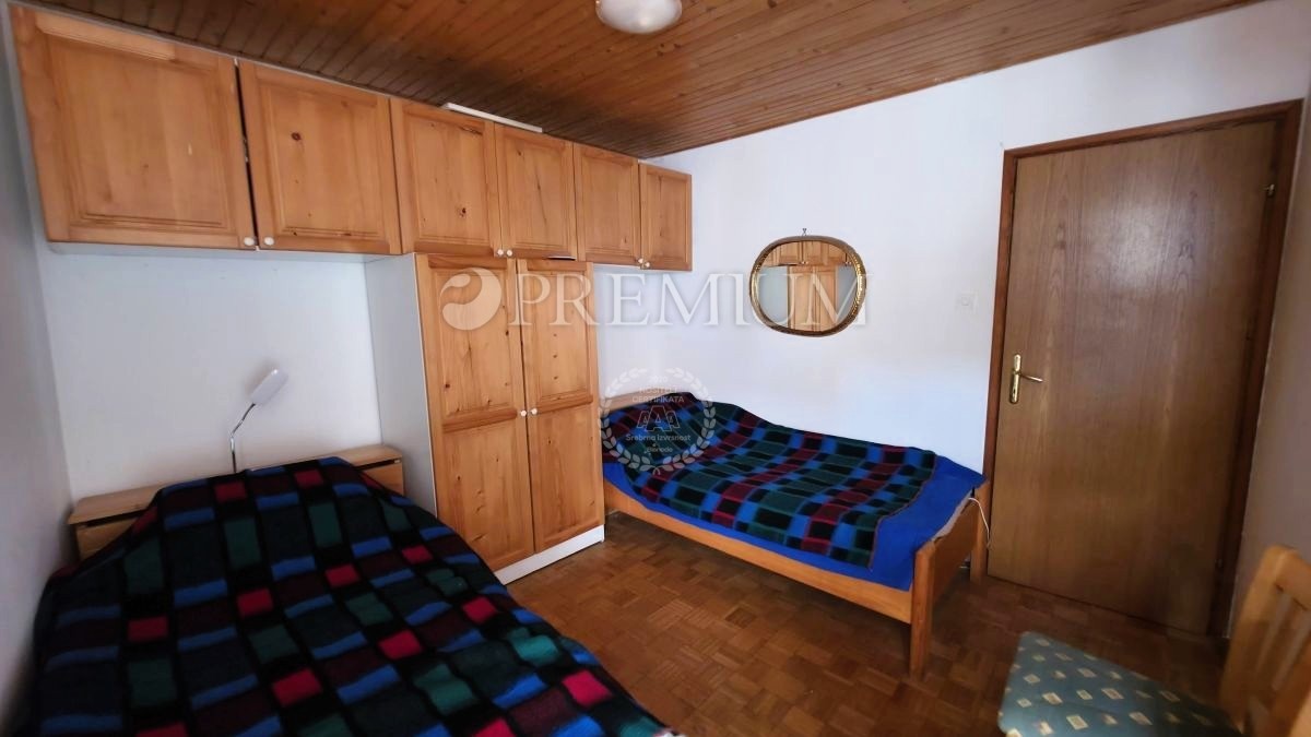 Punat, dvosobno stanovanje, 350 m od morja, 120.000 EUR 