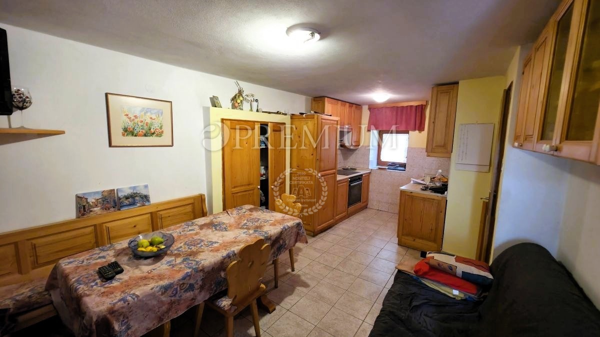 Punat, dvosobno stanovanje, 350 m od morja, 120.000 EUR 