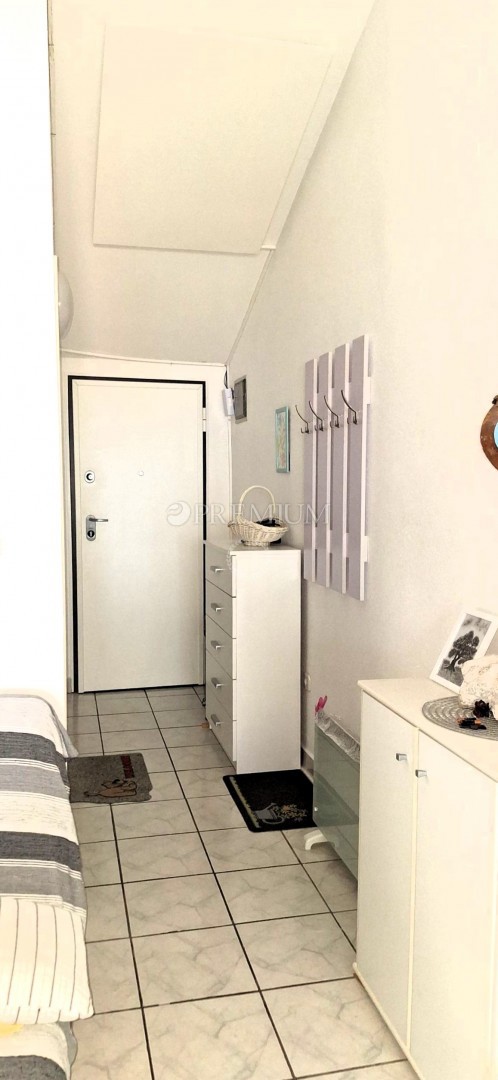 Malinska, apartma s pogledom na morje, mirna lokacija!