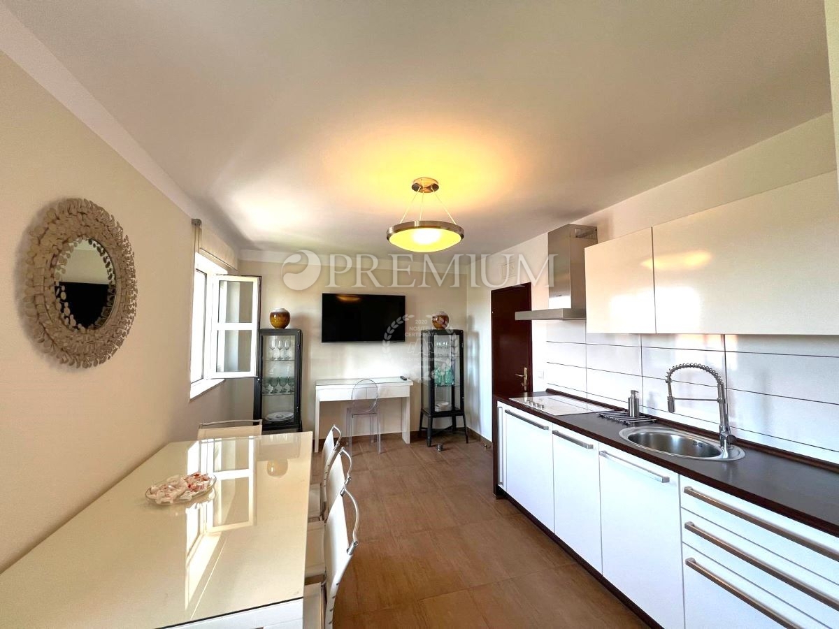 Malinska, opremljeno stanovanje blizu morja!