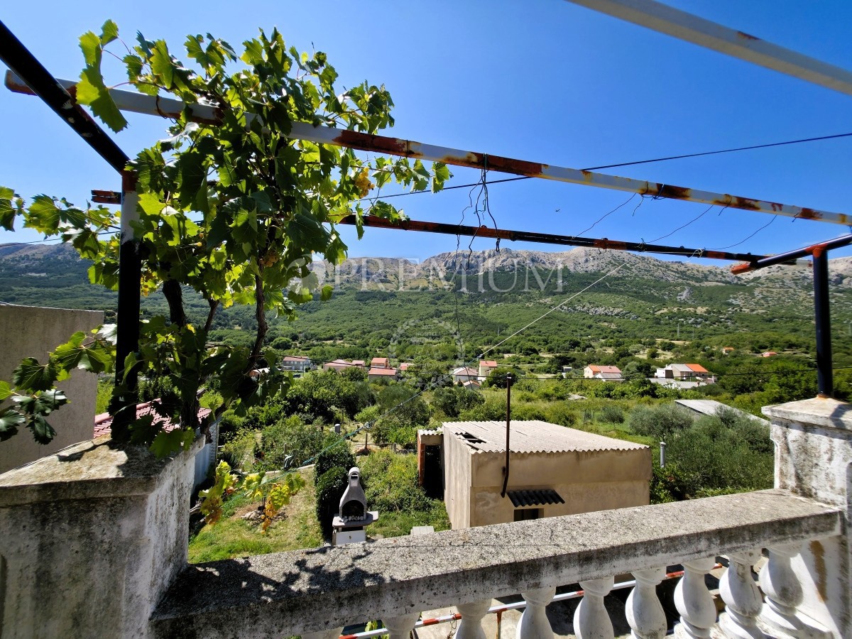 Baška, okolica,   kamnita hiša na mirni lokaciji!