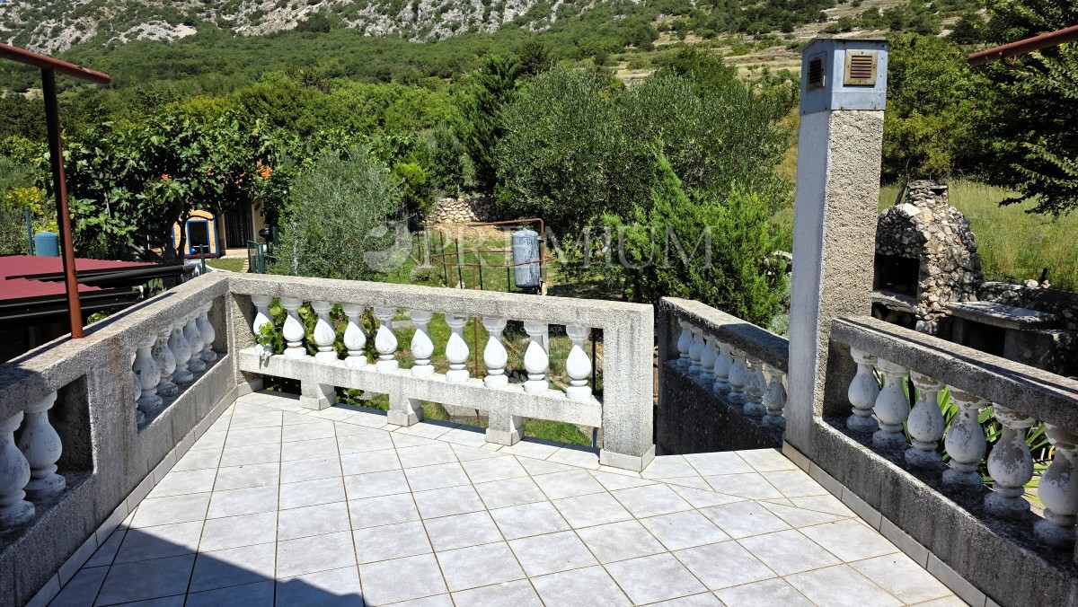 Baška, okolica,   kamnita hiša na mirni lokaciji!