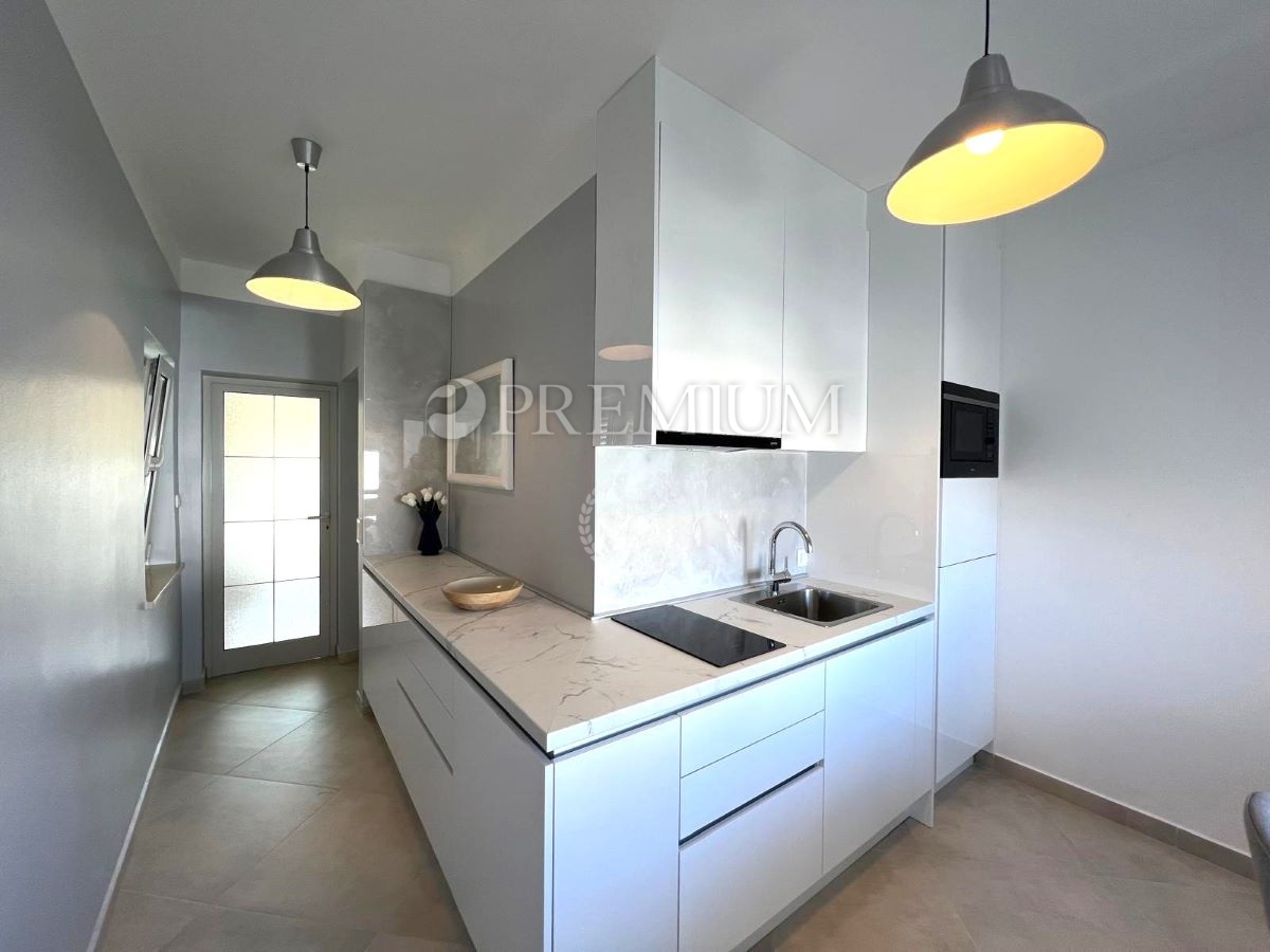 Stanovanje Malinska, Krk – pogled na morje, parkirno mesto!