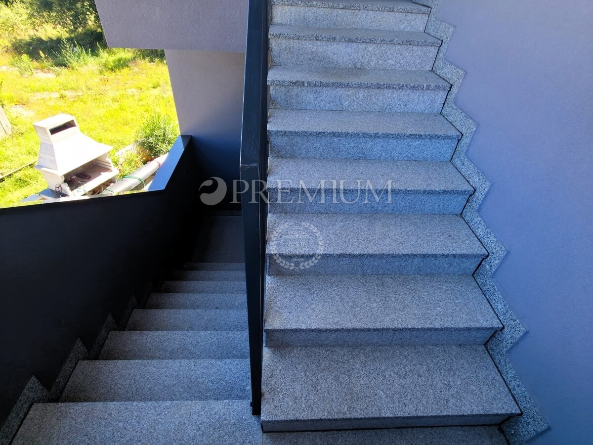 Malinska, apartma s prekrasnim pogledom na morje!
