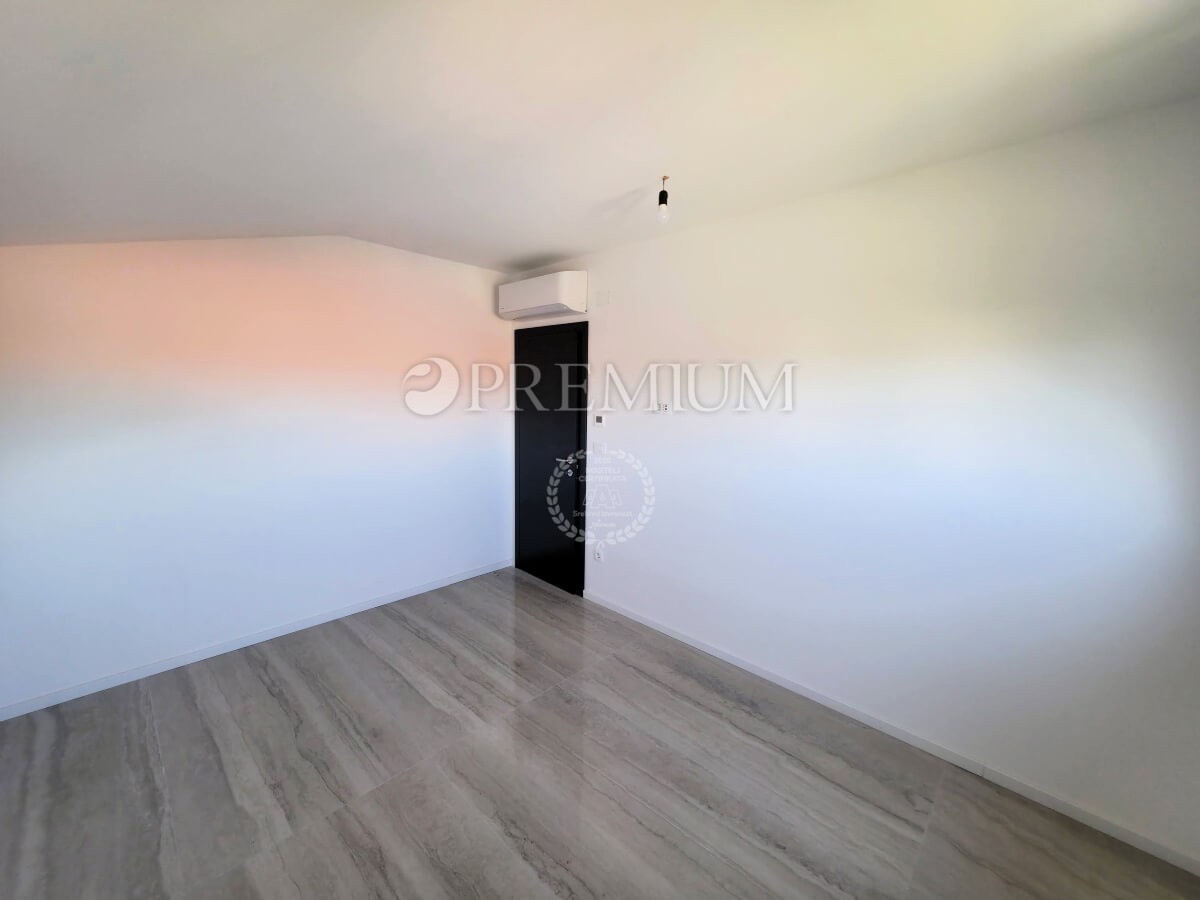 Malinska, apartma s prekrasnim pogledom na morje!