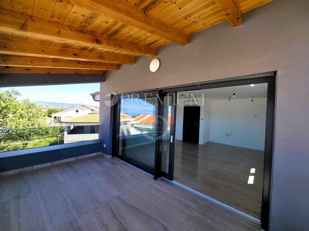 Malinska, apartma s prekrasnim pogledom na morje!