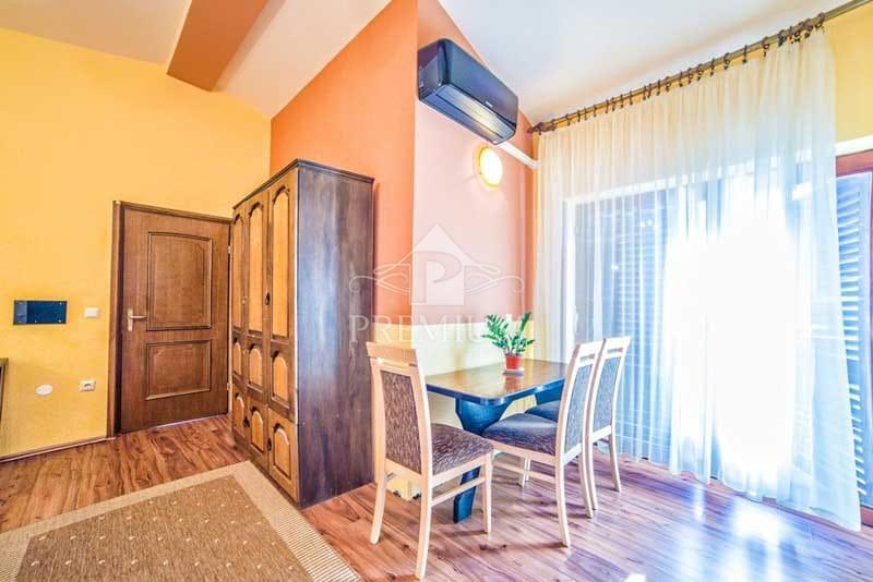 SAMOSTOJNA STANOVANJSKA HIŠA S PREKRASNIM RAZGLEDOM