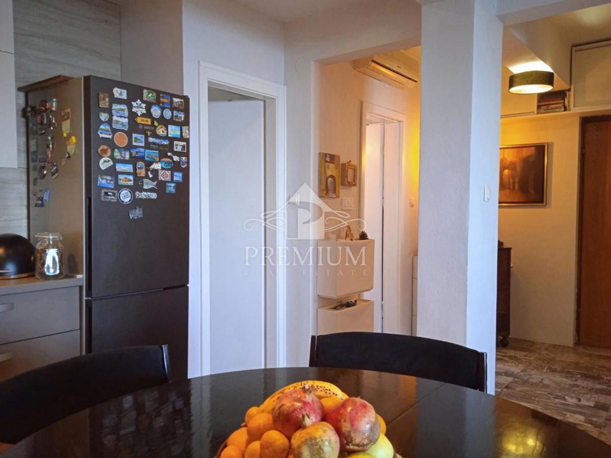 APARTMA 54,69 m2, PARKIRIŠČE, BLIZINA MORJA IN CENTRA